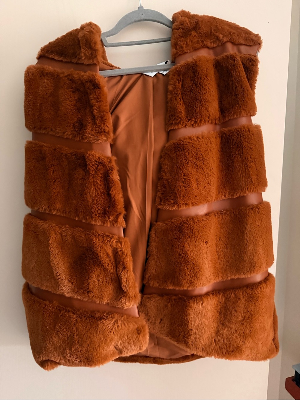 Joseph Ribkoff Plush Faux-Fur Teddy Vest in Rust